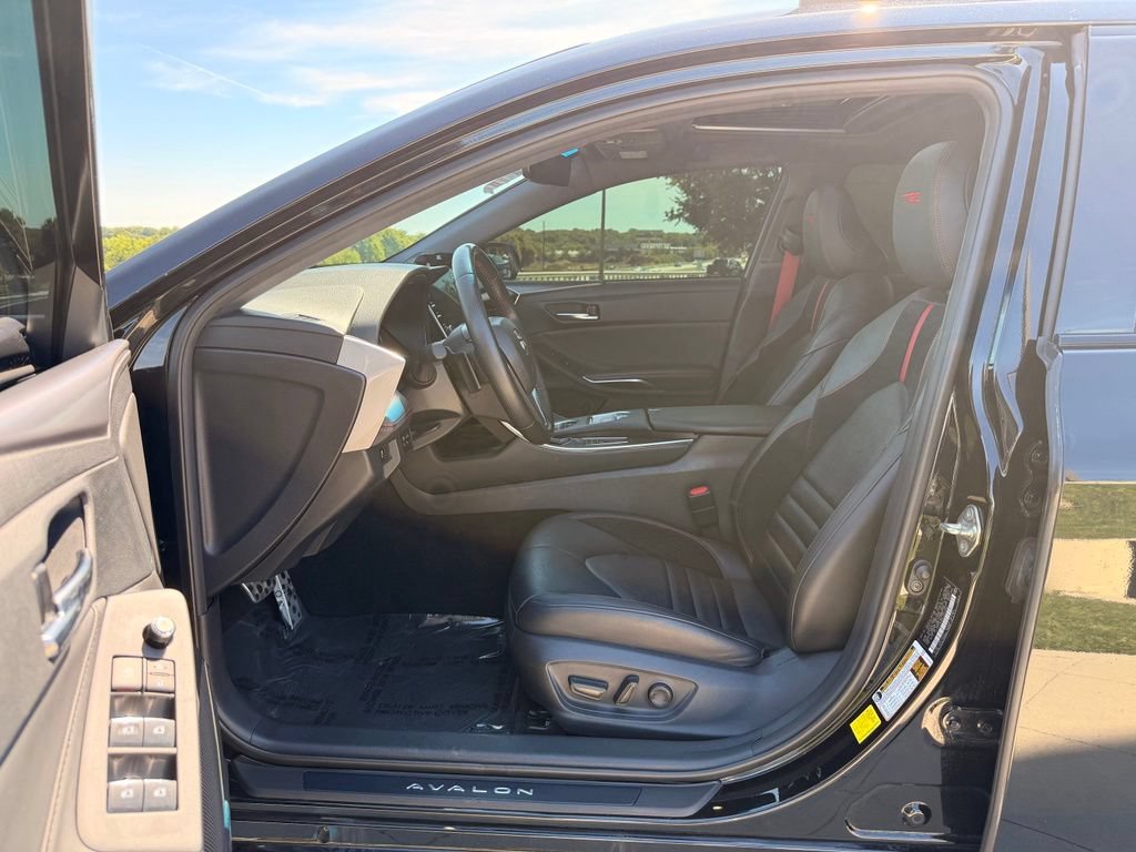 Used 2020 Toyota Avalon TRD w/ All Weather Liner Package FWD image 28