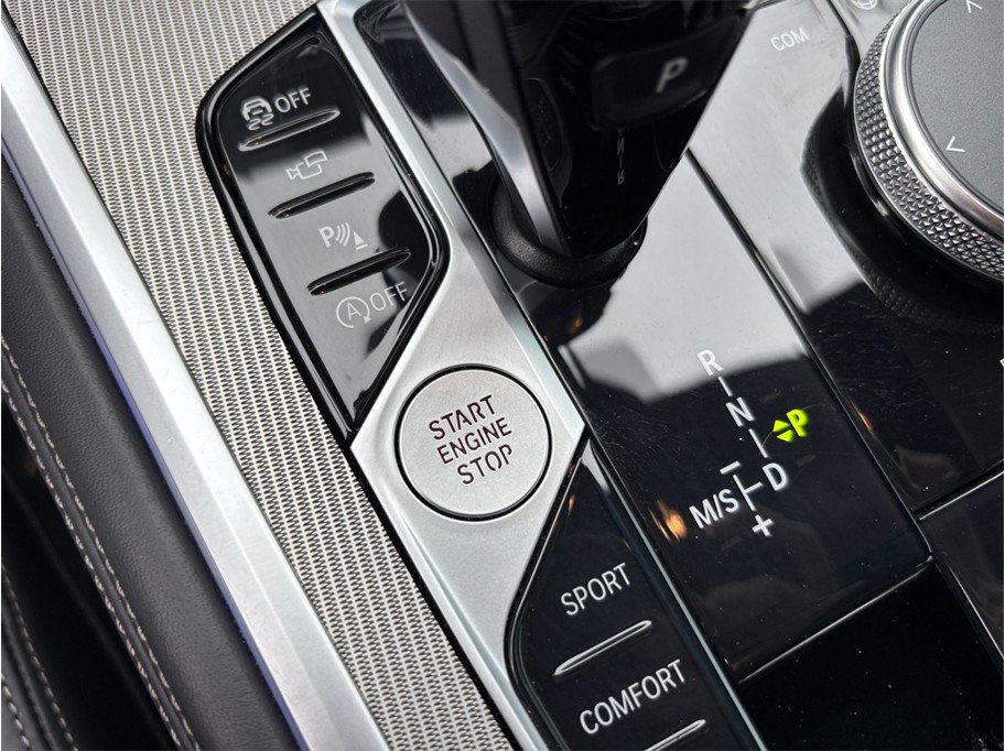 Used 2024 BMW 840i Coupe w/ M Sport Professional Package image 33