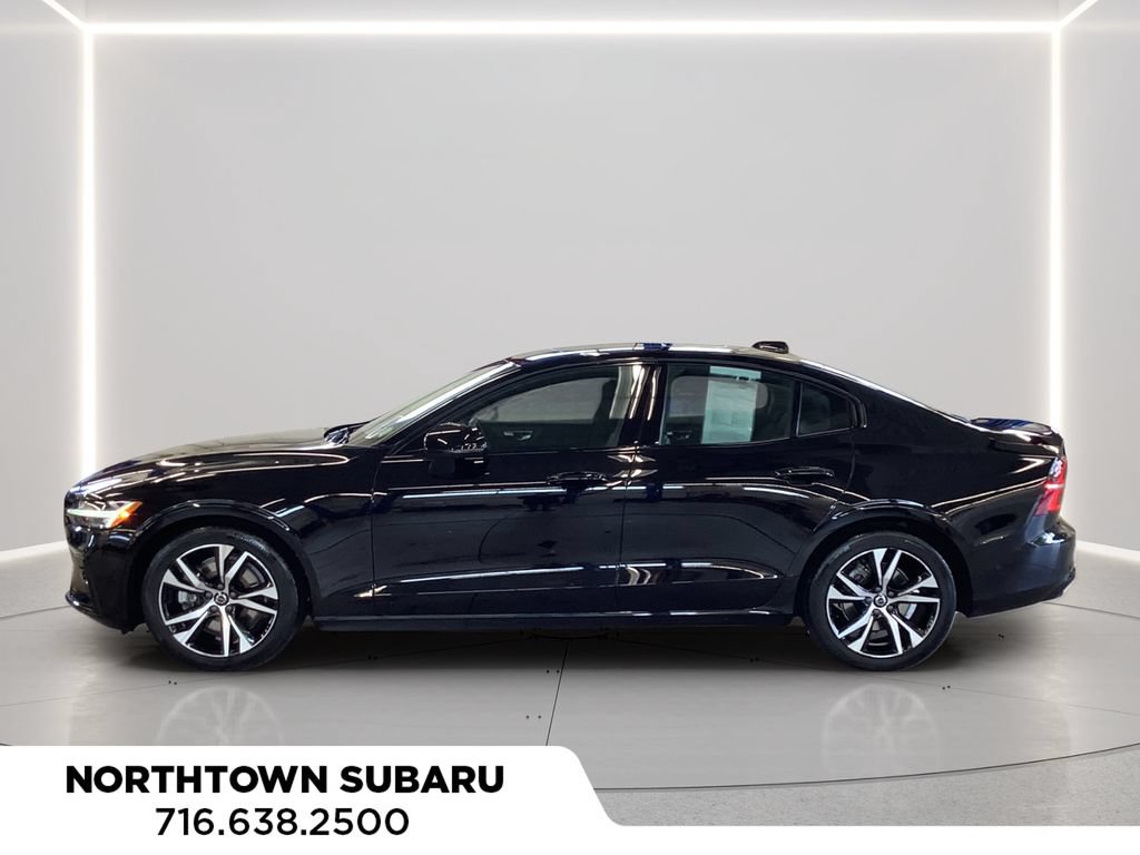 Used 2024 Volvo S60 B5 Plus FWD image 2
