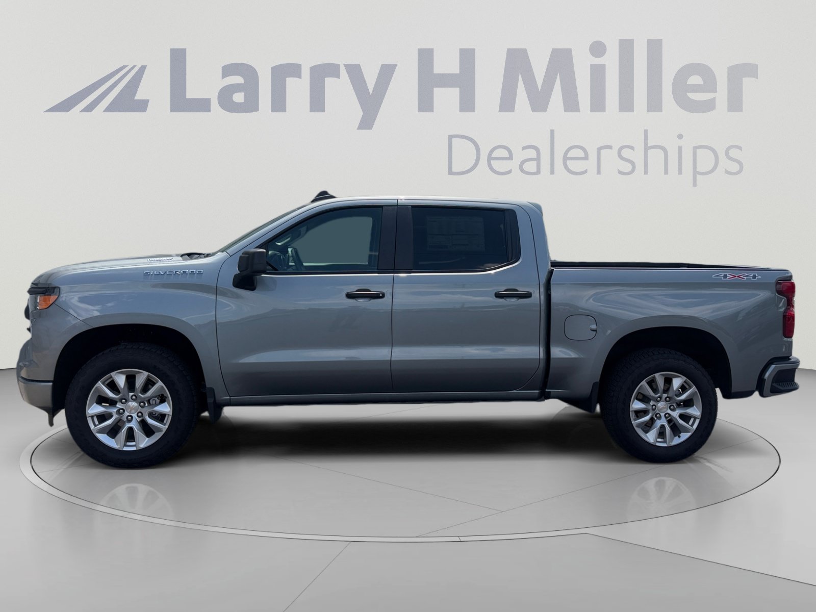 New 2026 Chevrolet Silverado 1500 Custom AWD/4WD video 2