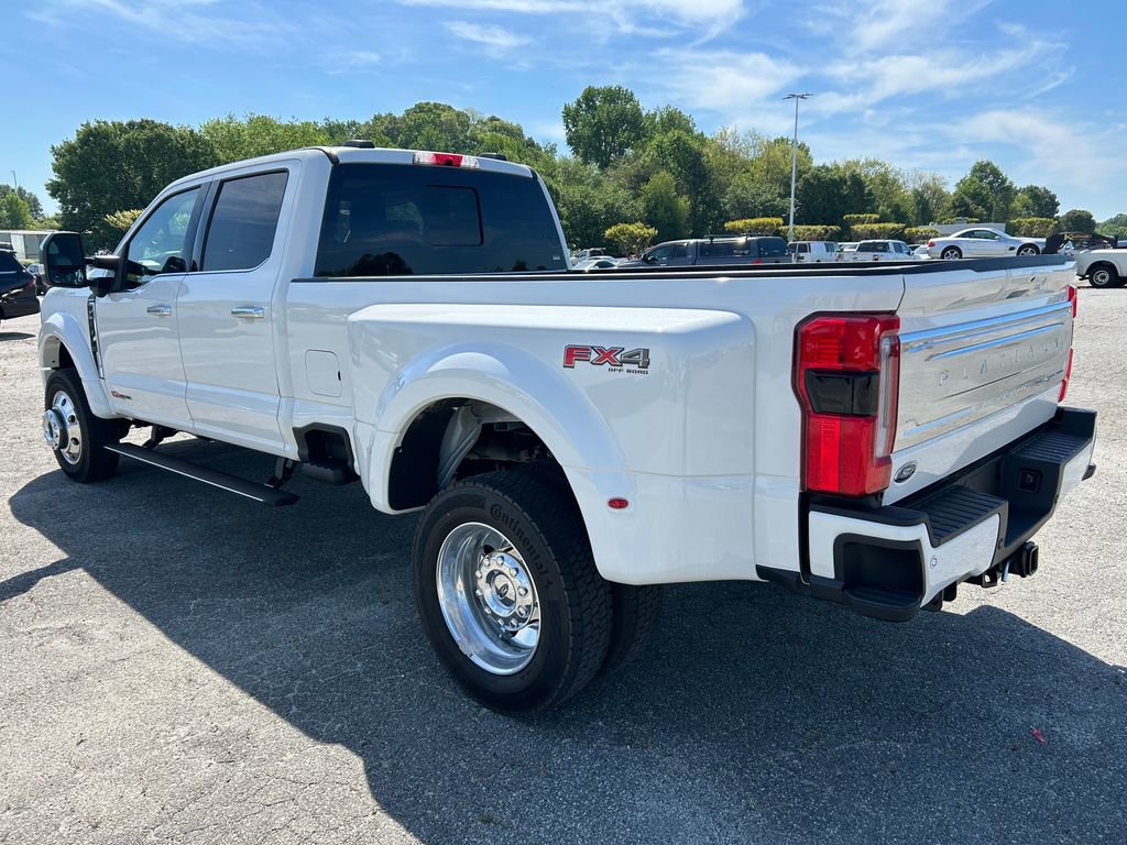 Used 2026 Ford F450 Platinum w/ Platinum Plus Package image 3