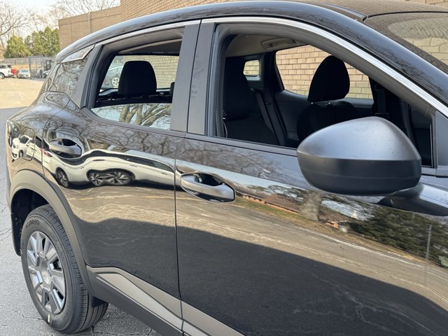 New 2026 Nissan Kicks S image 6