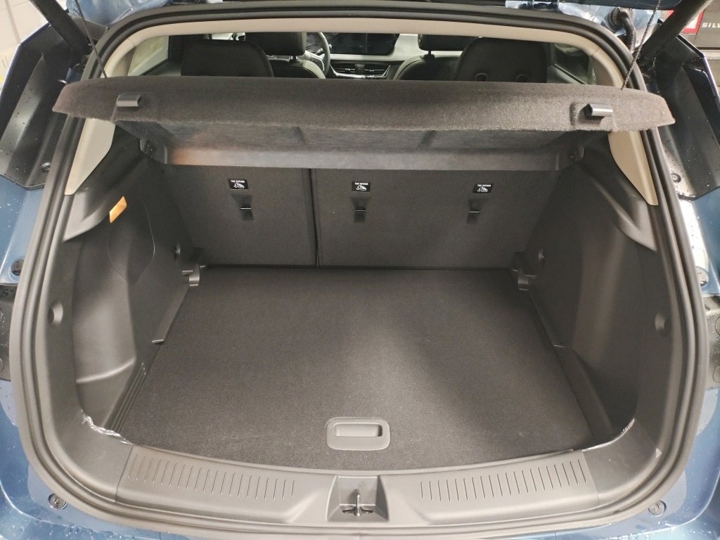 New 2026 Buick Encore GX Avenir w/ Avenir Technology Package image 15