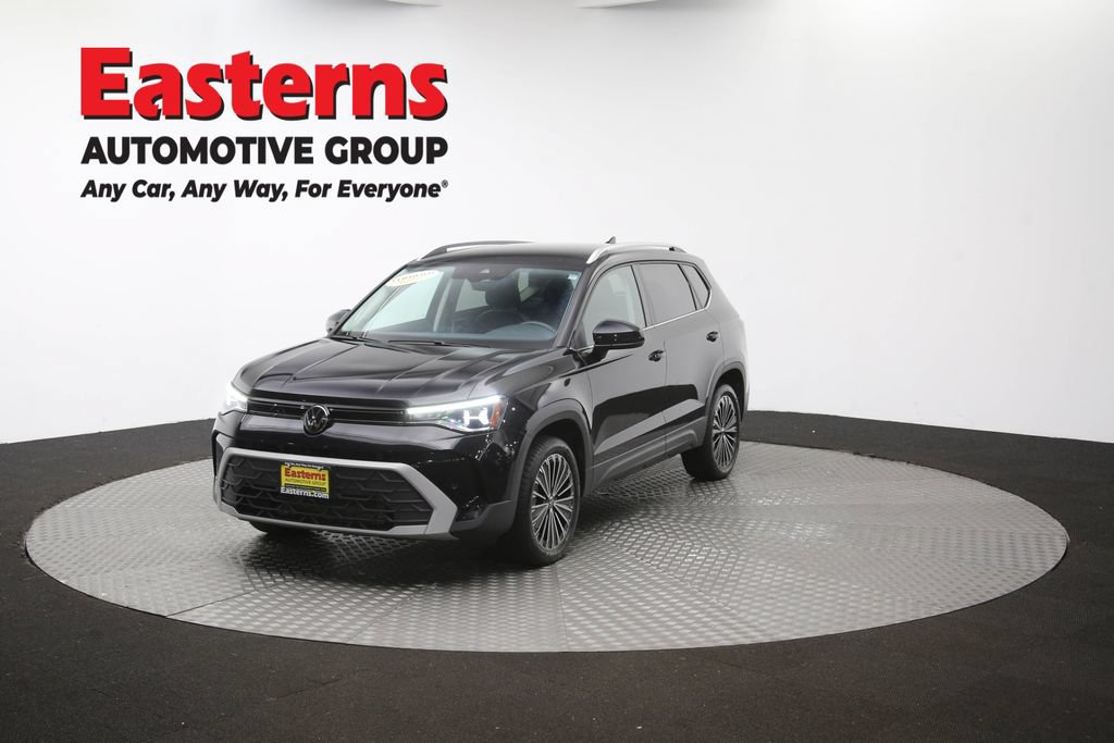 Used 2025 Volkswagen Taos SE FWD image 54