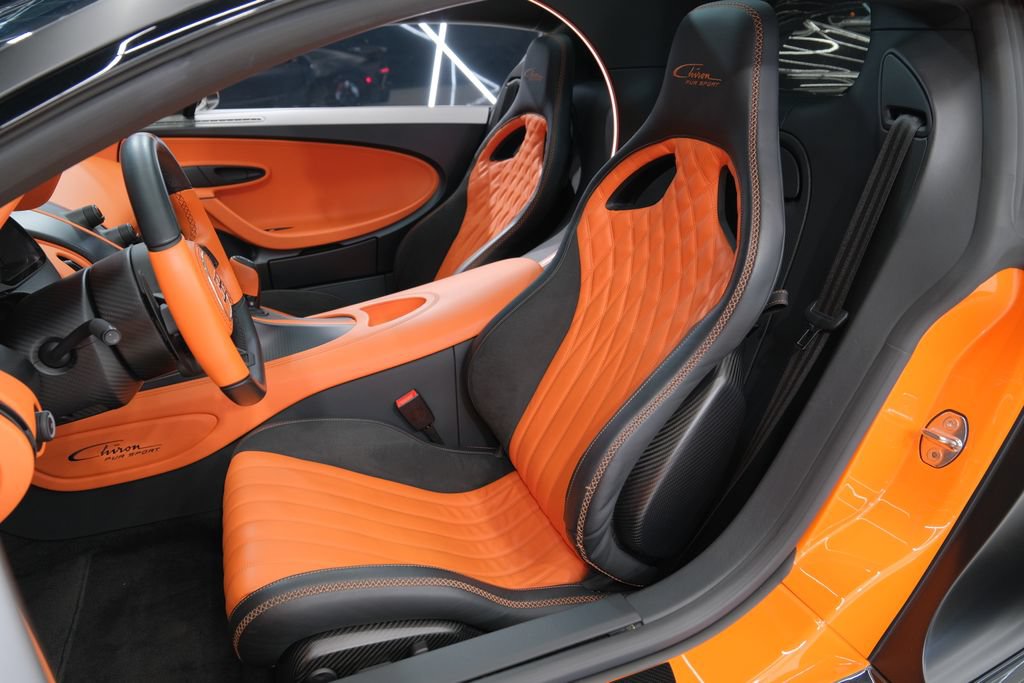 Used 2023 Bugatti Chiron Pur Sport AWD/4WD image 71