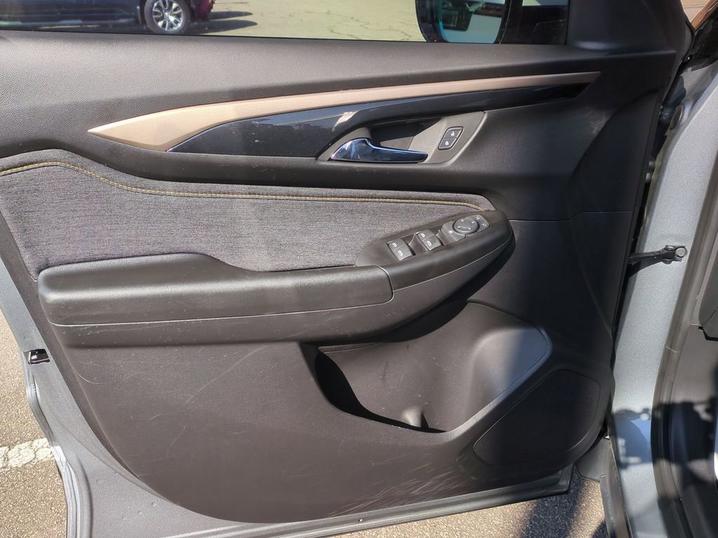 Used 2024 Chevrolet TrailBlazer ACTIV w/ Driver Confidence Package image 14