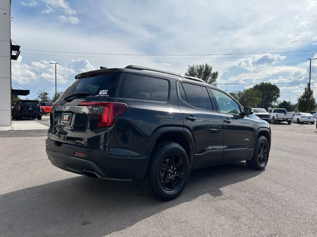 Used 2020 GMC Acadia AT4 w/ GMC Pro Grade Package AWD/4WD image 4