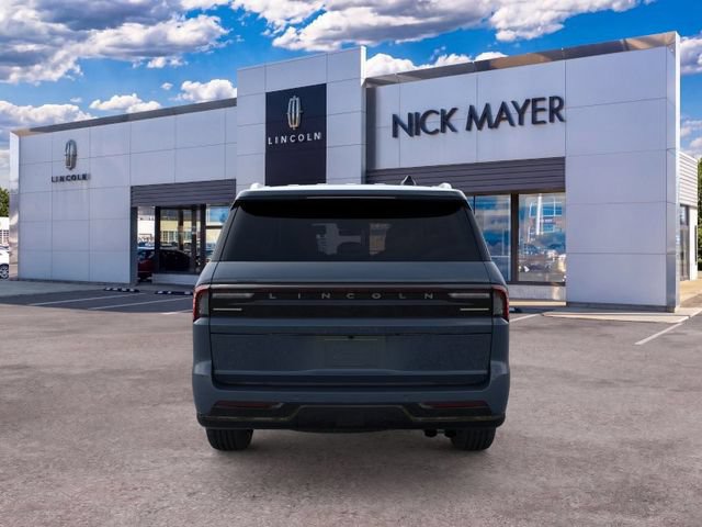 New 2026 Lincoln Navigator L Reserve AWD/4WD image 5
