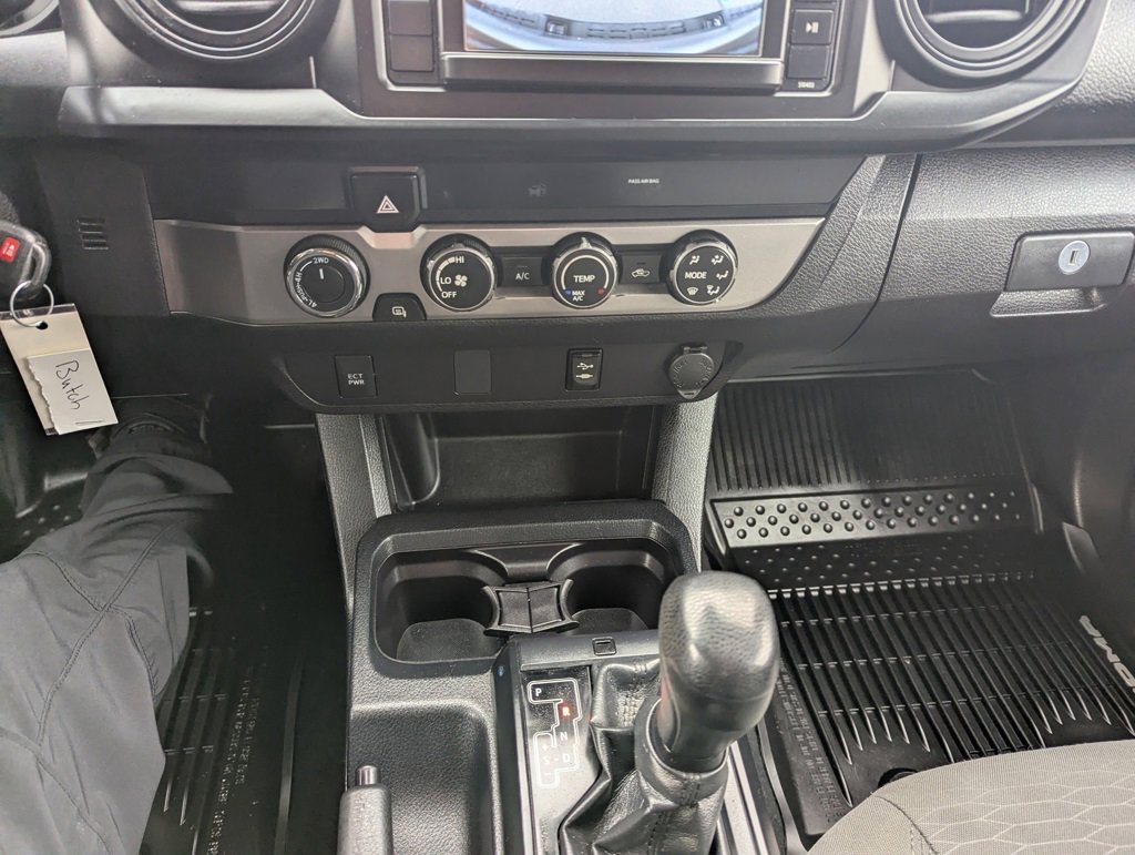 Used 2019 Toyota Tacoma SR w/ SR Convenience Package image 13