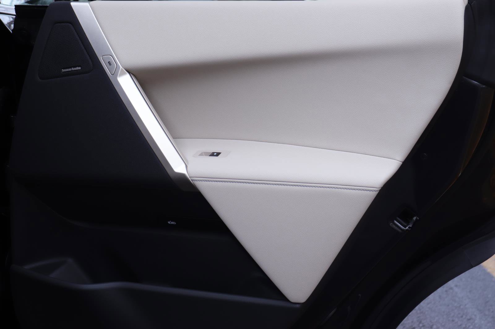 Used 2026 BMW iX xDrive45 image 20