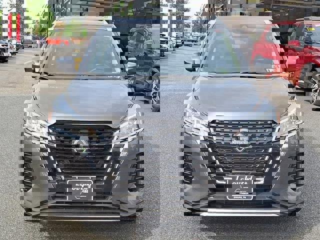 Certified 2024 Nissan Kicks SV image 2