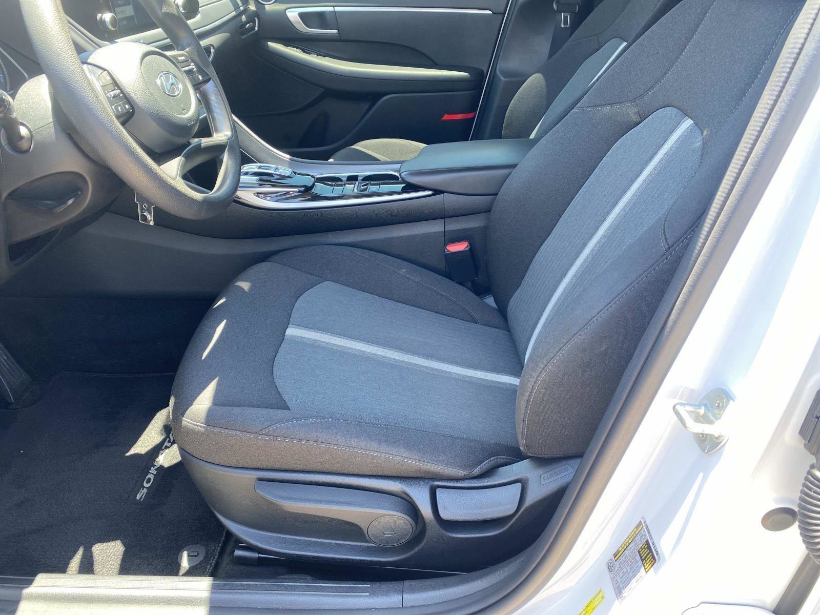 Used 2021 Hyundai Sonata SE w/ Cargo Package FWD image 20