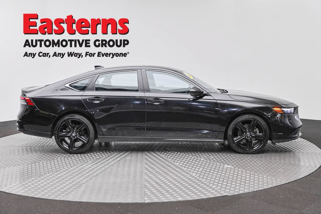 Used 2024 Honda Accord Sport image 4