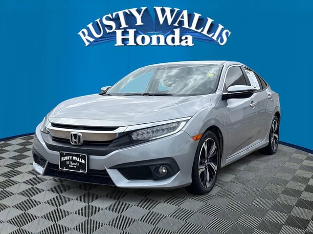Used 2018 Honda Civic Touring image 4