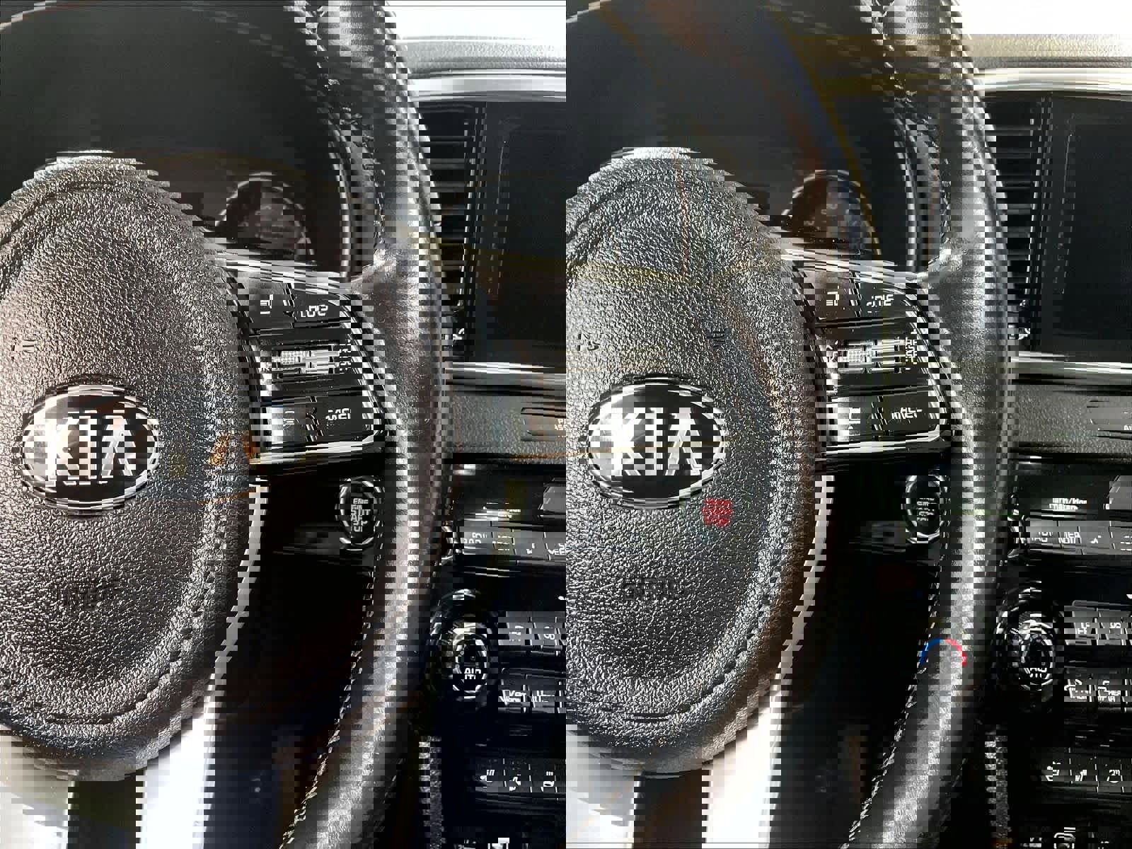 Used 2020 Kia Sportage EX w/ Option Group 15 AWD/4WD image 24