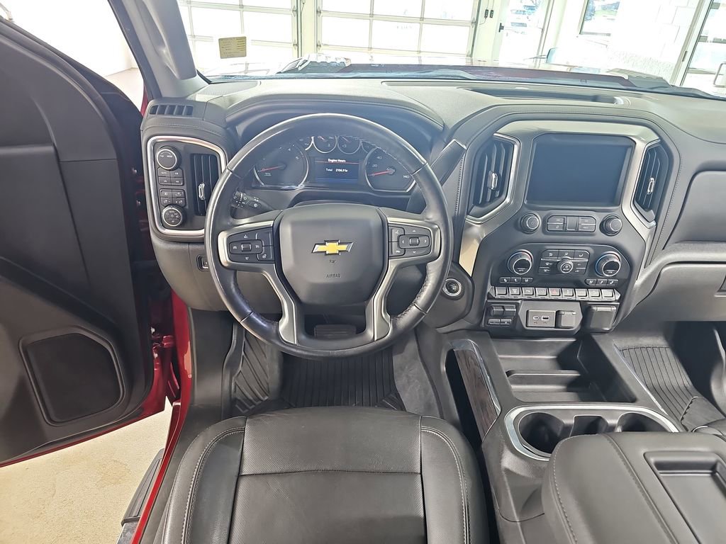 Certified 2022 Chevrolet Silverado 2500 LTZ w/ LTZ Plus Package AWD/4WD image 19