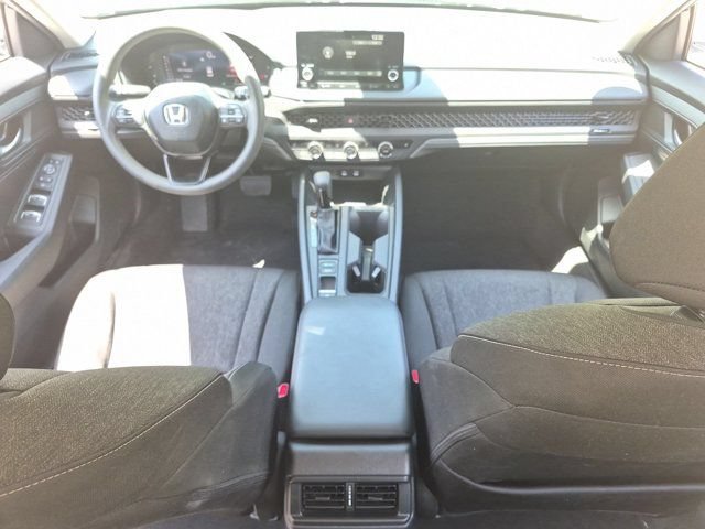 Used 2025 Honda Accord LX image 25
