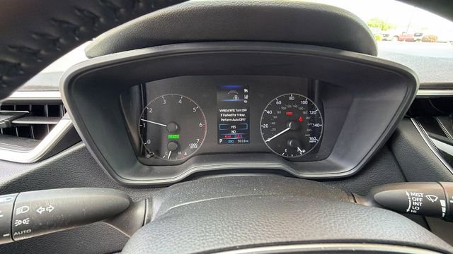 Used 2023 Toyota Corolla SE w/ SE Package image 29