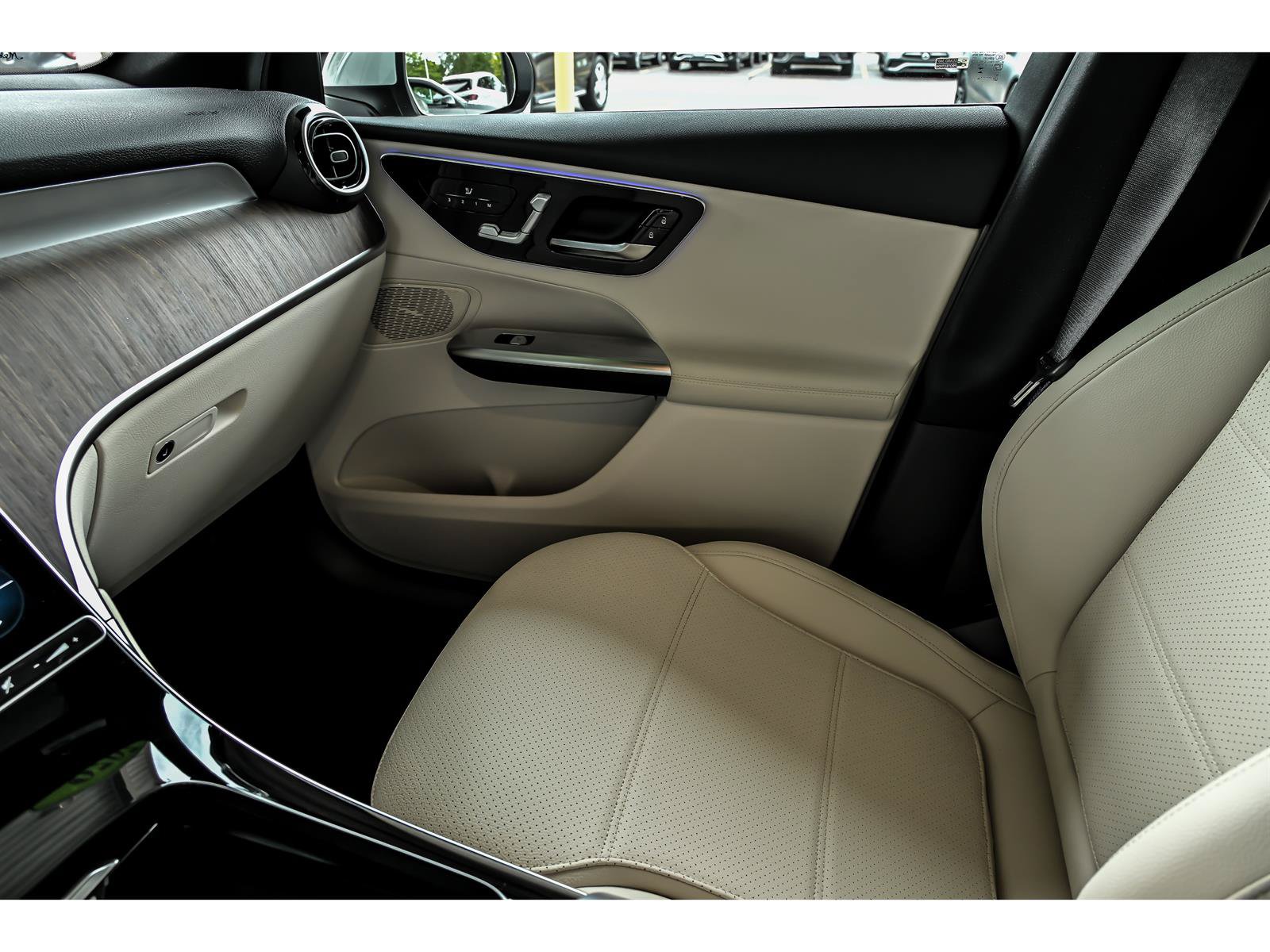 Certified 2026 Mercedes-Benz GLC 300 4MATIC image 23