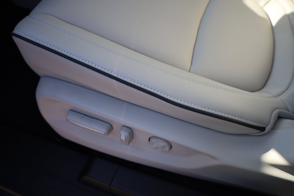 New 2026 Honda Odyssey Touring image 13