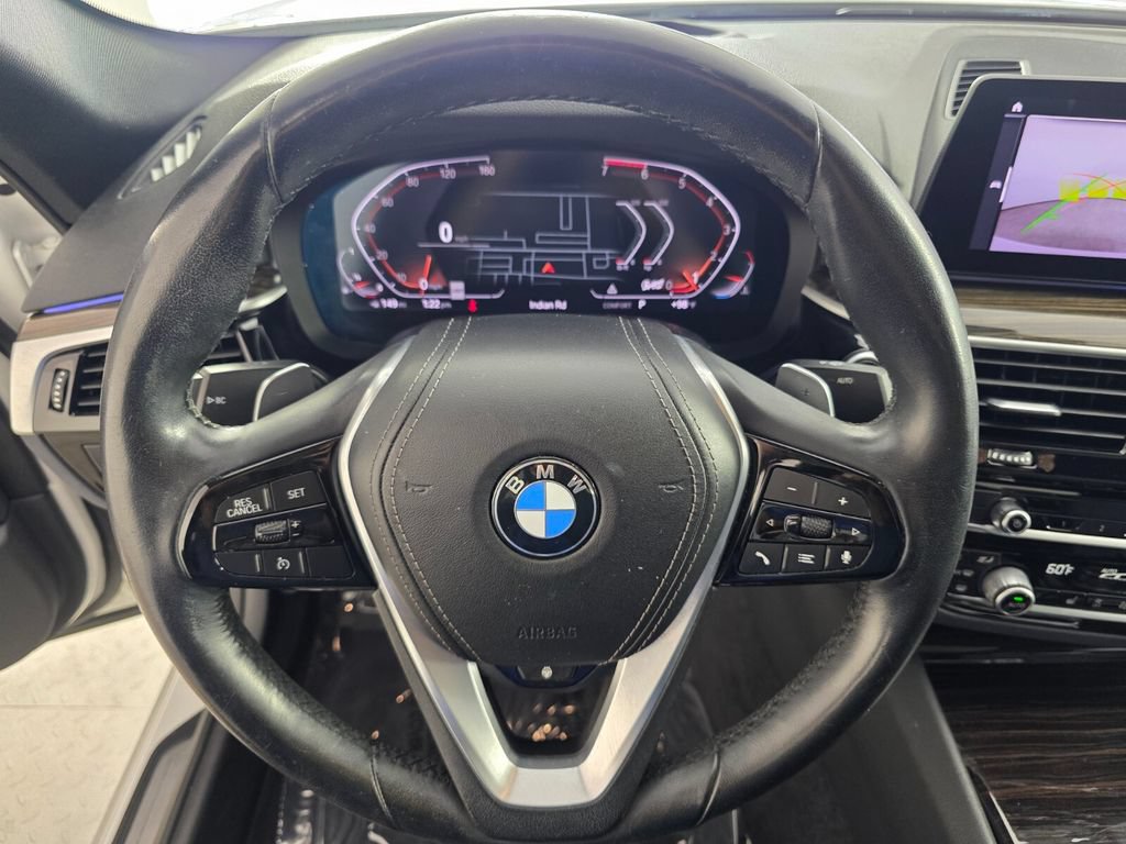 Used 2020 BMW 530i xDrive w/ Premium Package AWD/4WD image 18