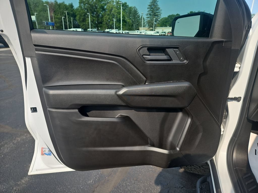 New 2026 Chevrolet Colorado Trail Boss AWD/4WD image 10