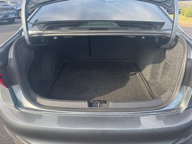 Used 2022 Volkswagen Jetta S FWD image 29