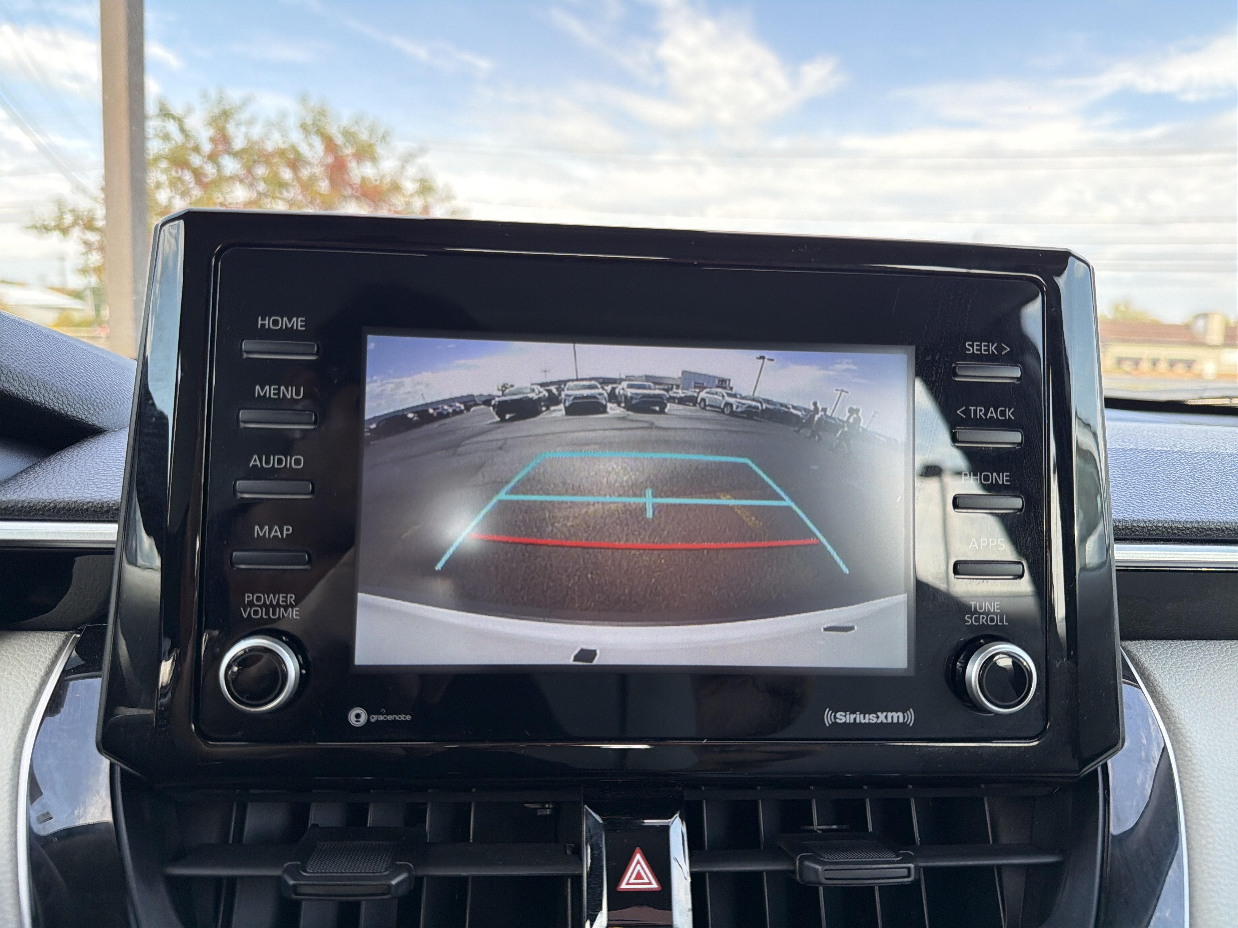 Used 2022 Toyota Corolla Cross L AWD/4WD image 19