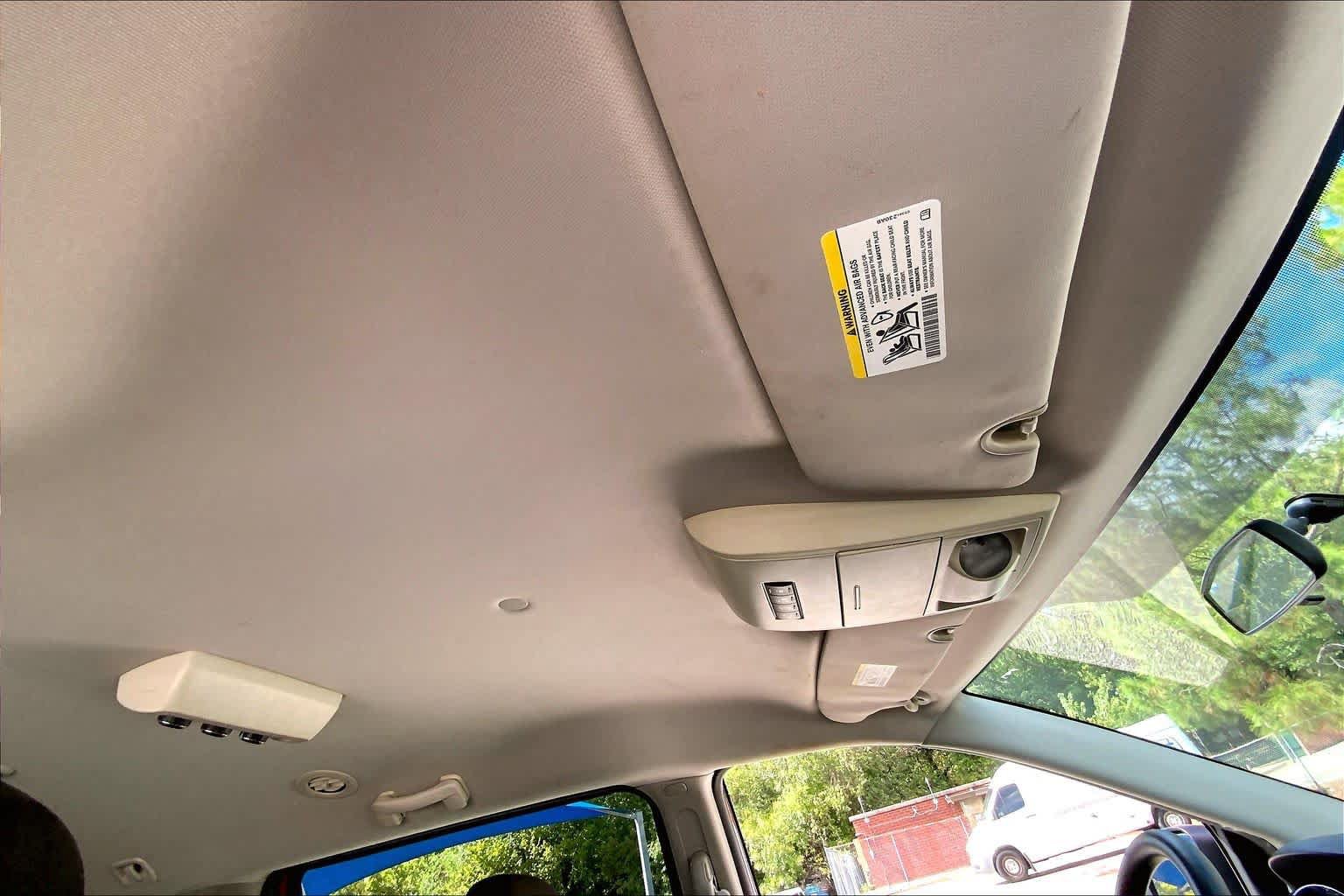 Used 2013 Dodge Grand Caravan SXT FWD image 14
