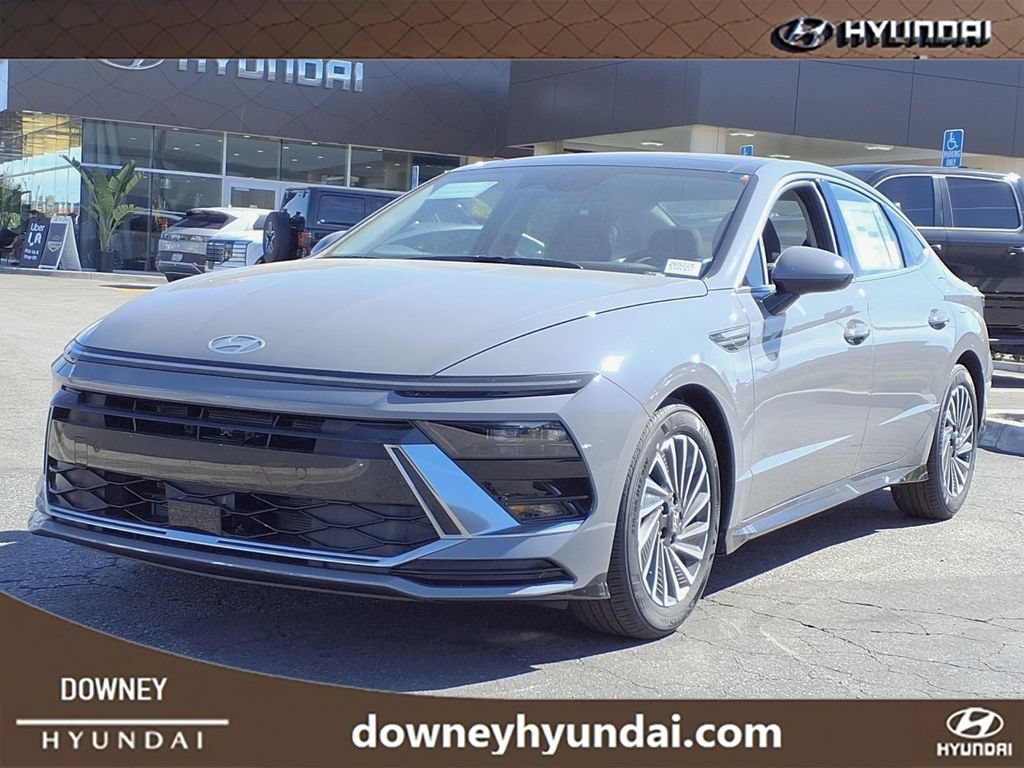 New 2026 Hyundai Sonata SEL FWD image 1
