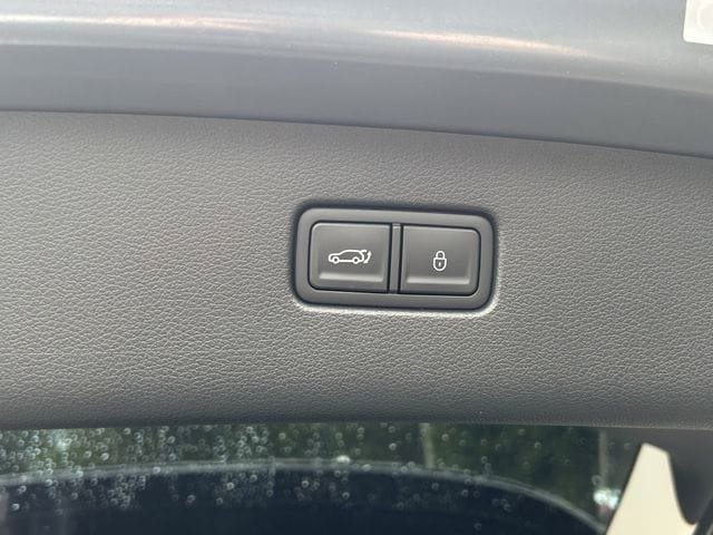 New 2026 Genesis GV80 2.5T RWD image 14