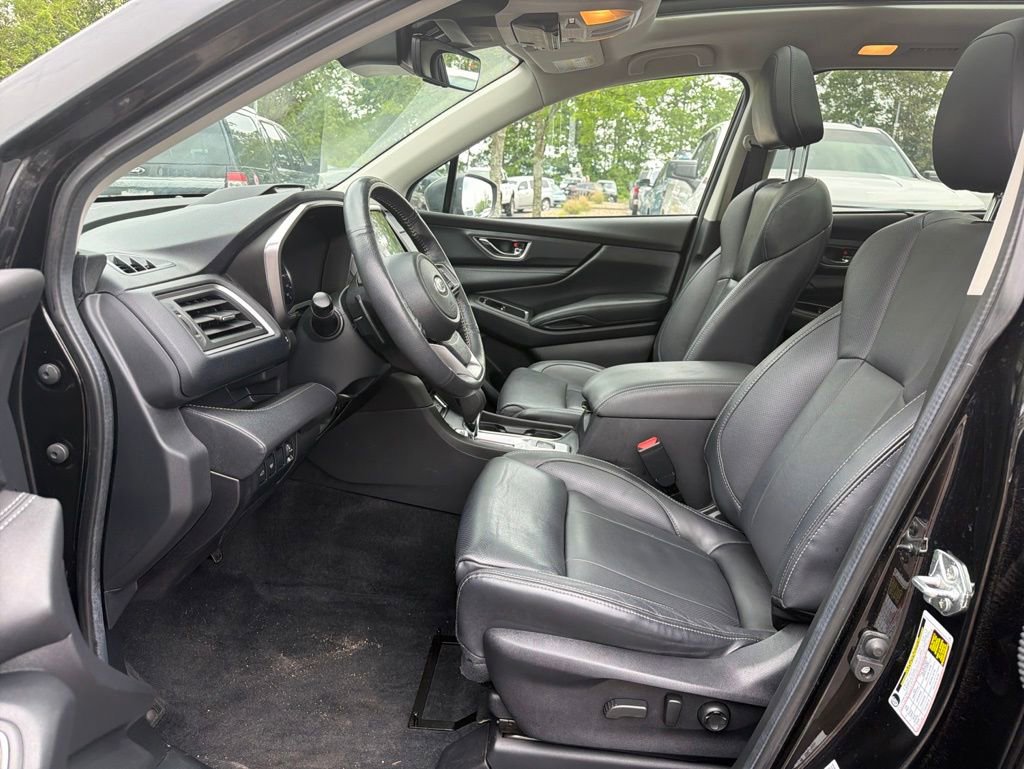 Used 2024 Subaru Ascent Limited w/ Technology Package AWD/4WD image 6