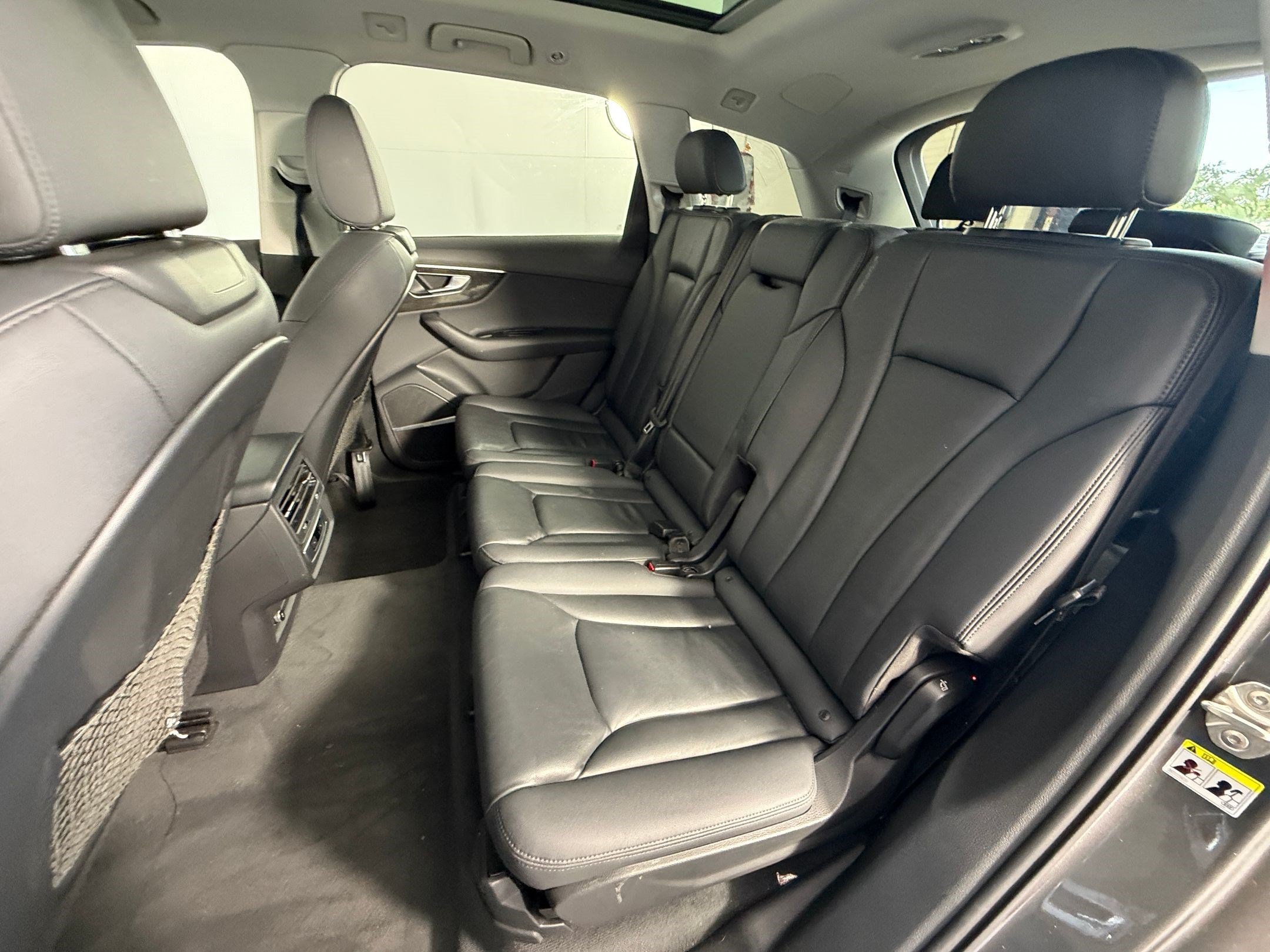 Used 2022 Audi Q7 3.0T Premium Plus w/ Premium Plus Package AWD/4WD image 20