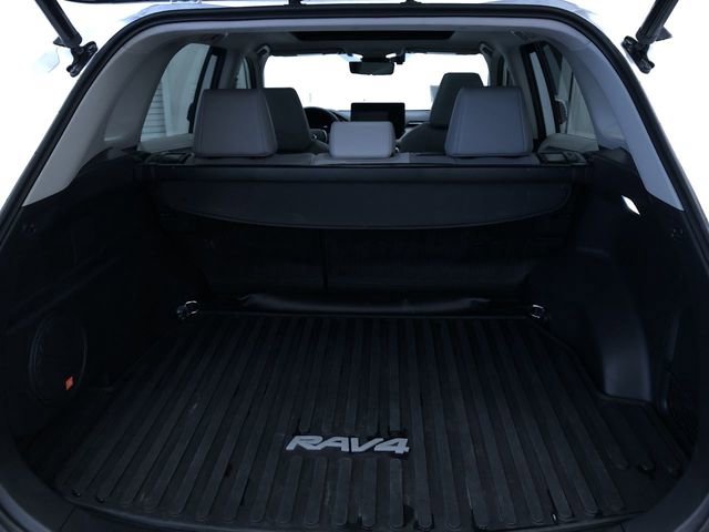 Used 2023 Toyota RAV4 Limited image 31