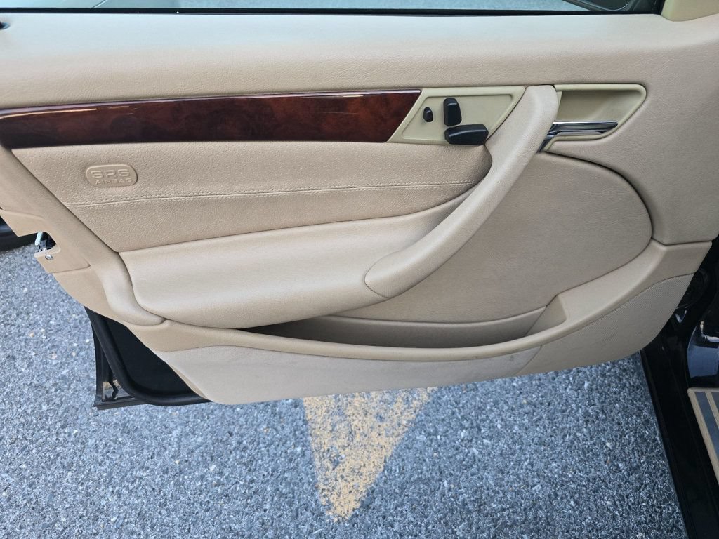 Used 1999 Mercedes-Benz C 280 Sedan image 6