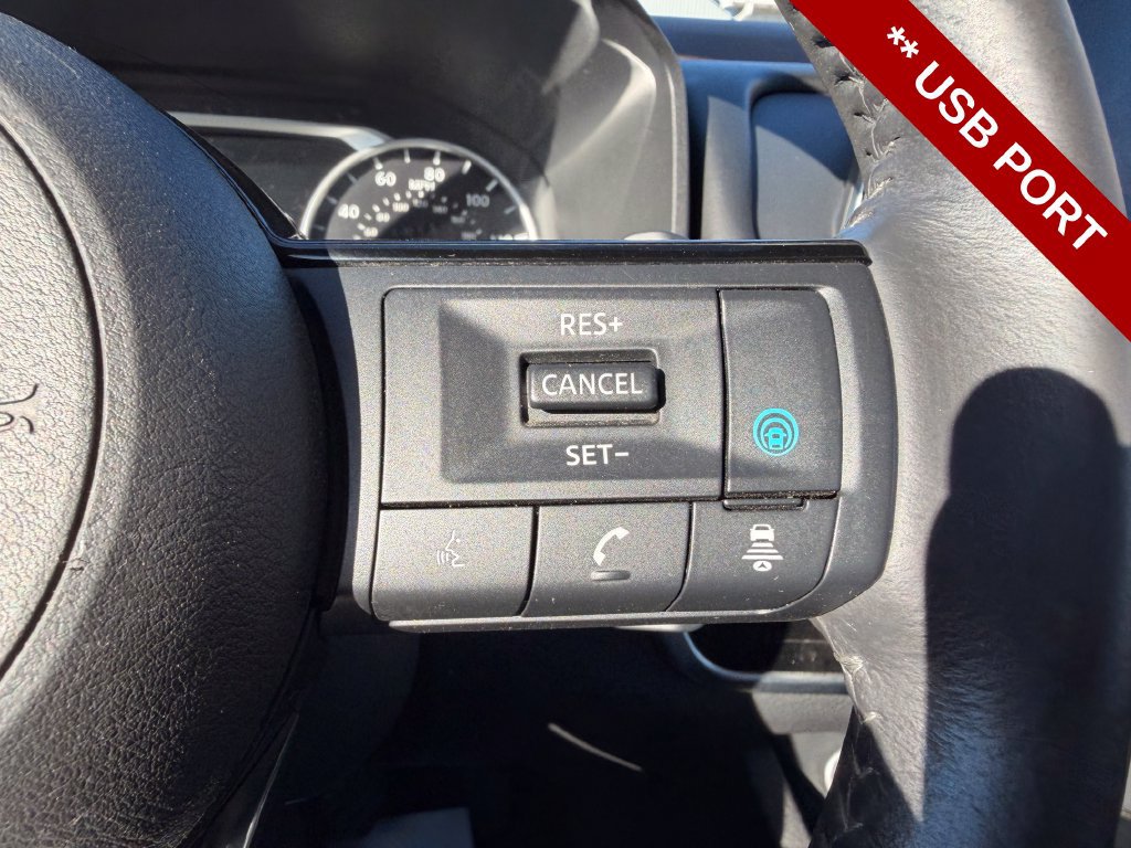 Used 2021 Nissan Rogue SV FWD image 17