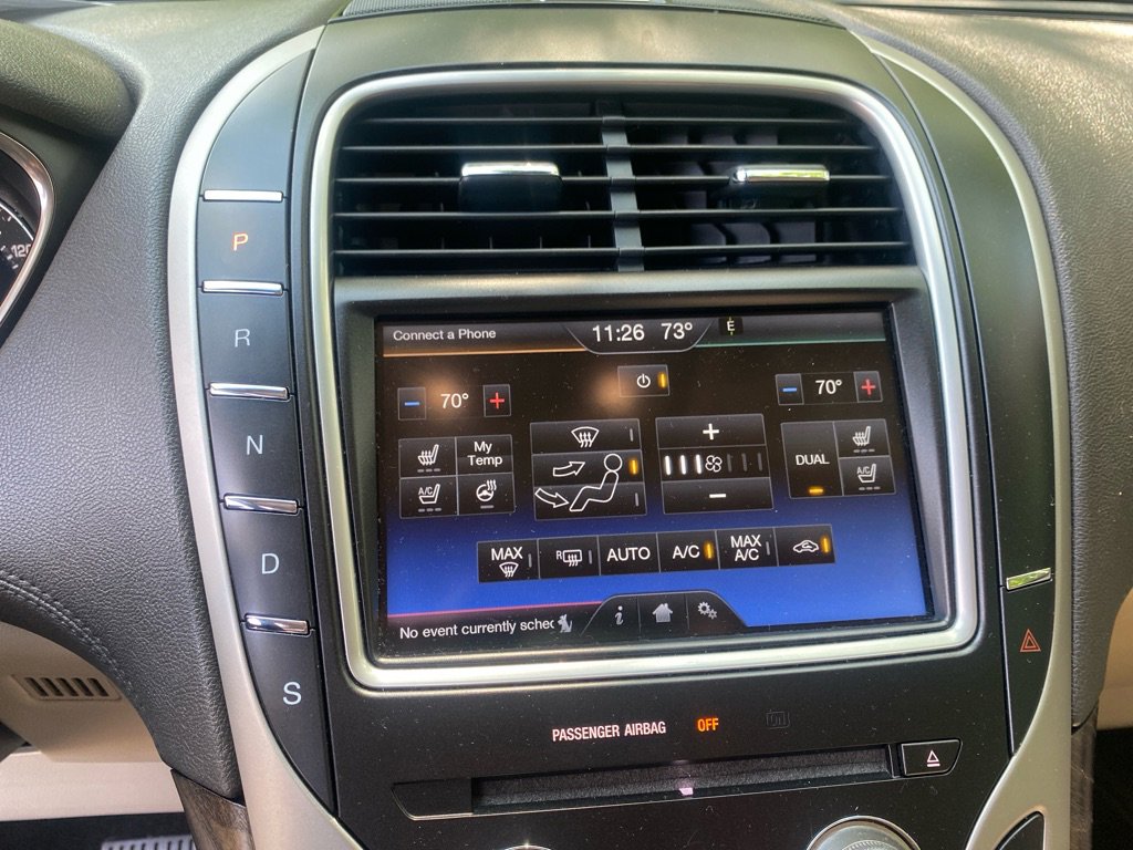 Used 2016 Lincoln MKX Reserve w/ Climate Package AWD/4WD image 16