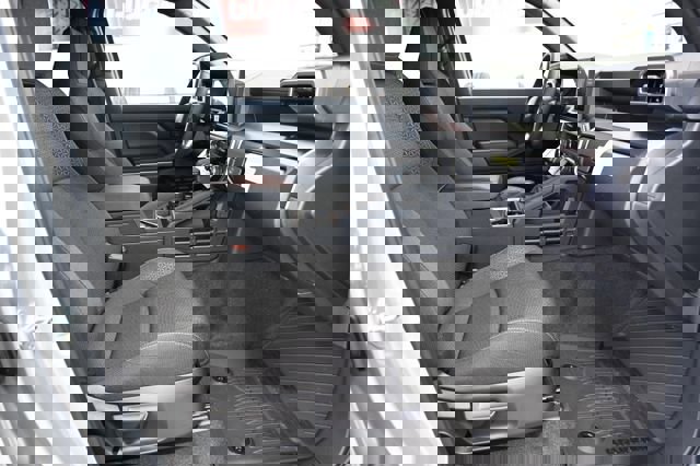 New 2026 Toyota 4Runner SR5 AWD/4WD image 11