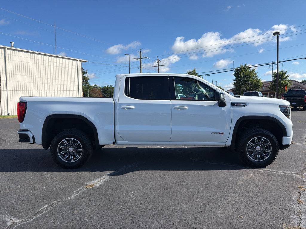 Used 2025 GMC Sierra 1500 AT4 AWD/4WD image 4