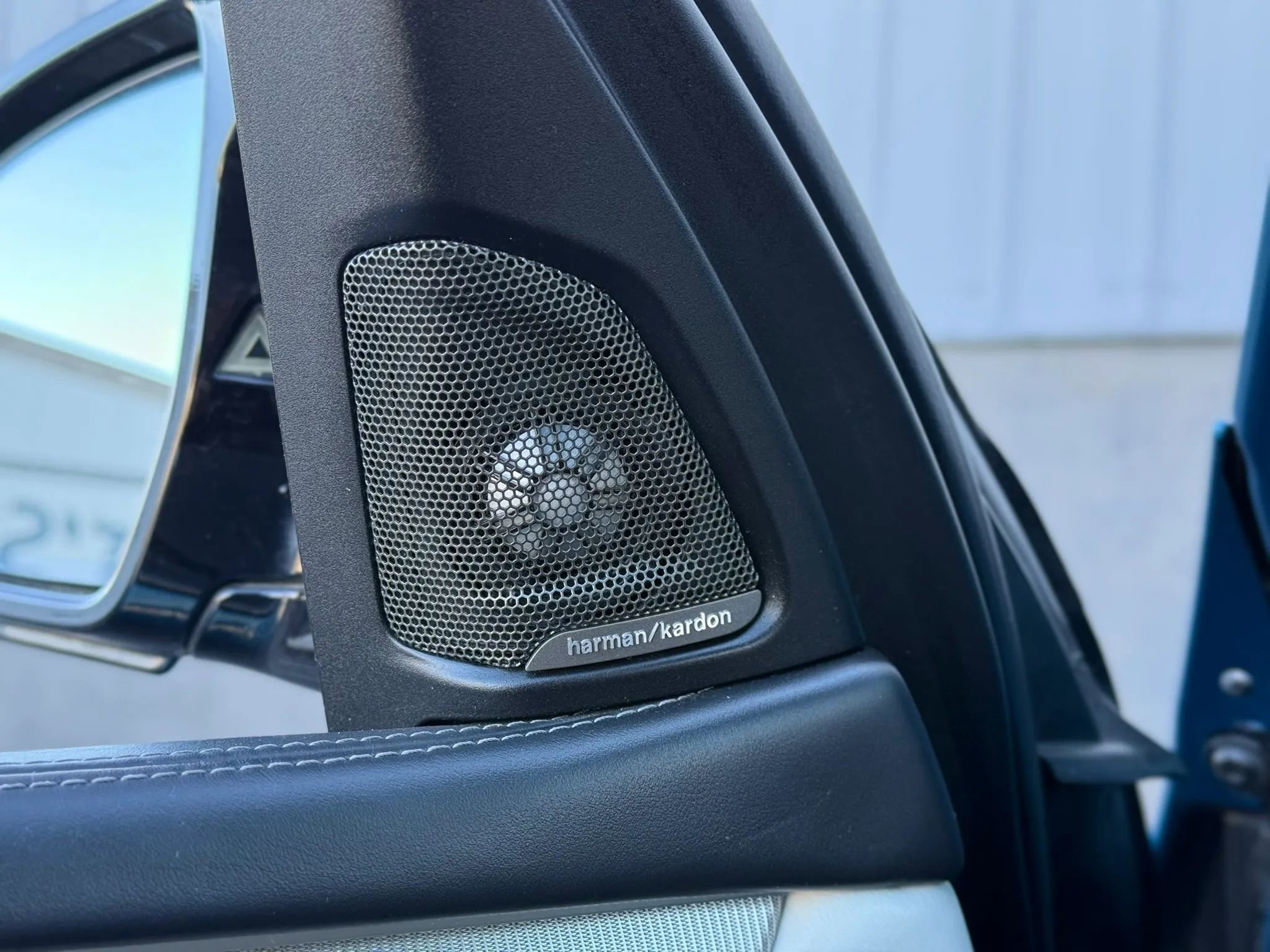 Used 2016 BMW X5 M image 18