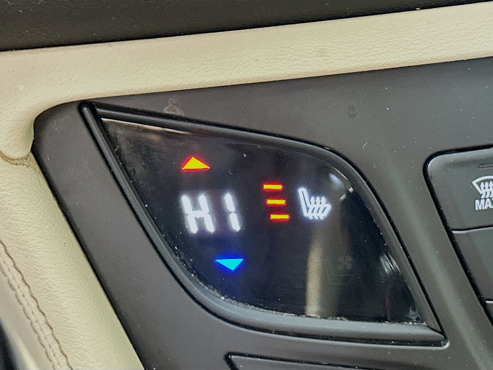 Used 2020 Buick Envision Essence FWD image 20
