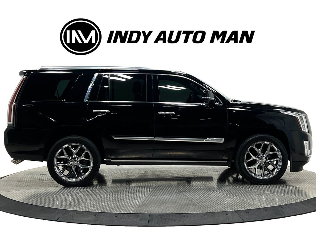 Used 2018 Cadillac Escalade Premium Luxury w/ LPO, Radiant Package AWD/4WD image 3