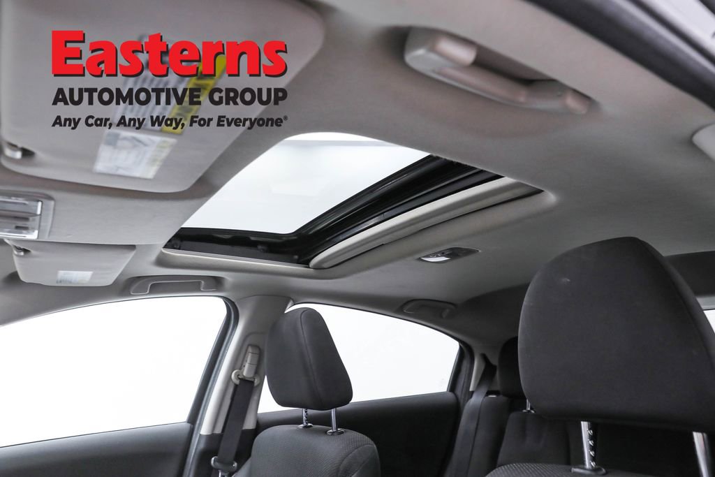 Used 2017 Honda HR-V EX image 33