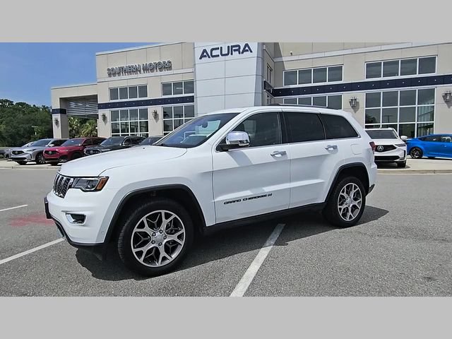 Used 2022 Jeep Grand Cherokee Limited w/ Tech Group AWD/4WD image 17