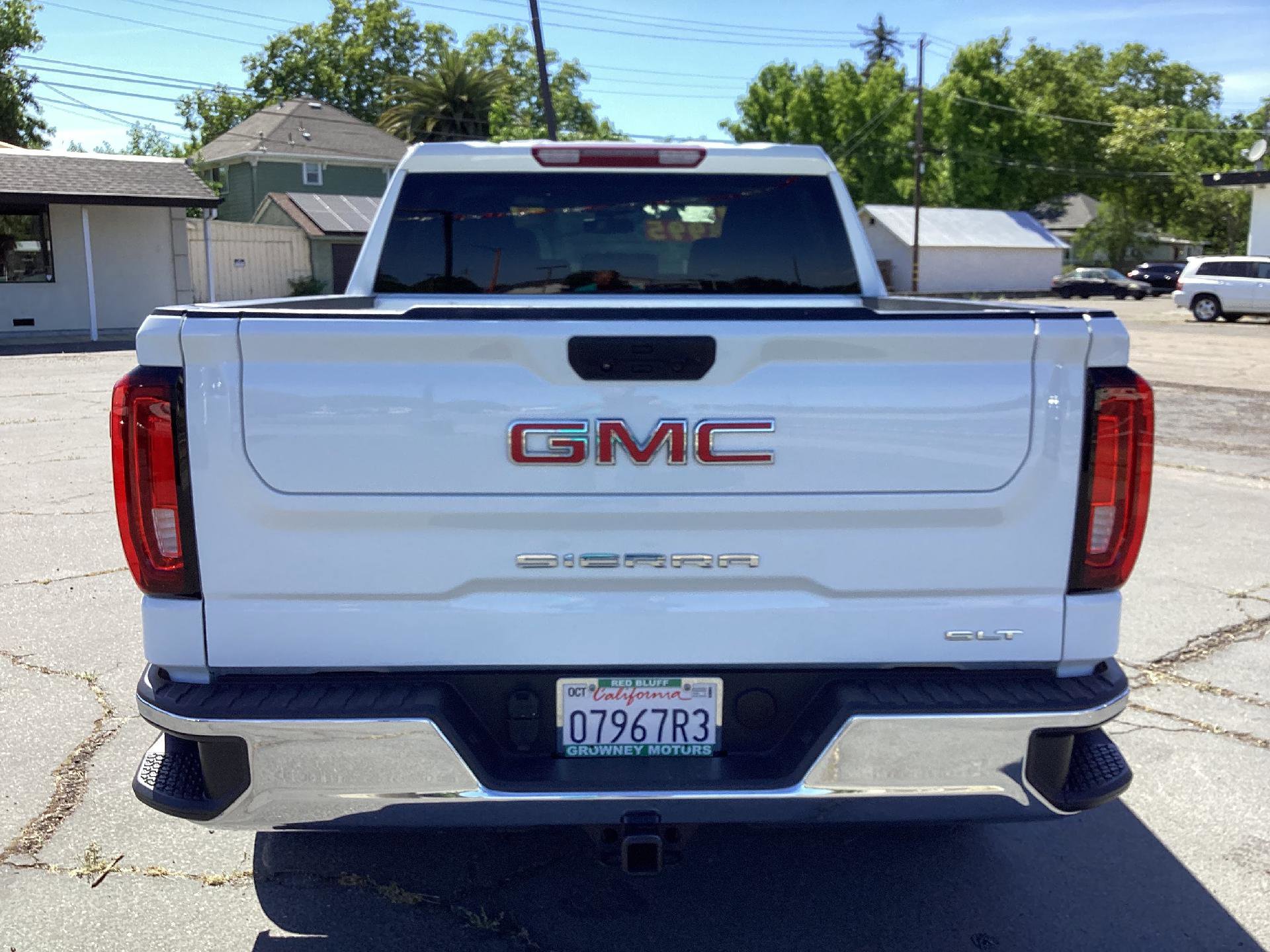 Used 2024 GMC Sierra 1500 SLT AWD/4WD image 8