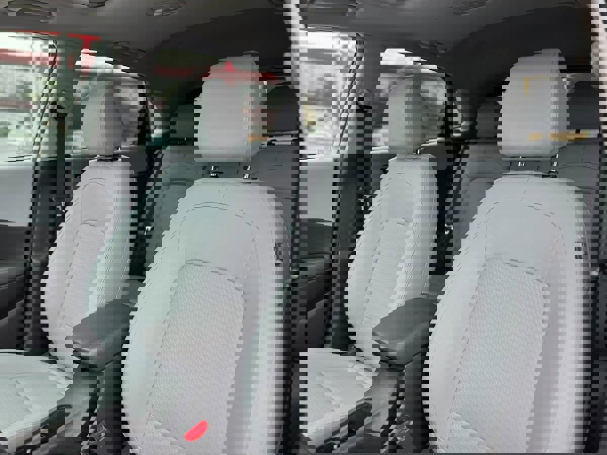 Used 2019 Hyundai Kona Limited image 24