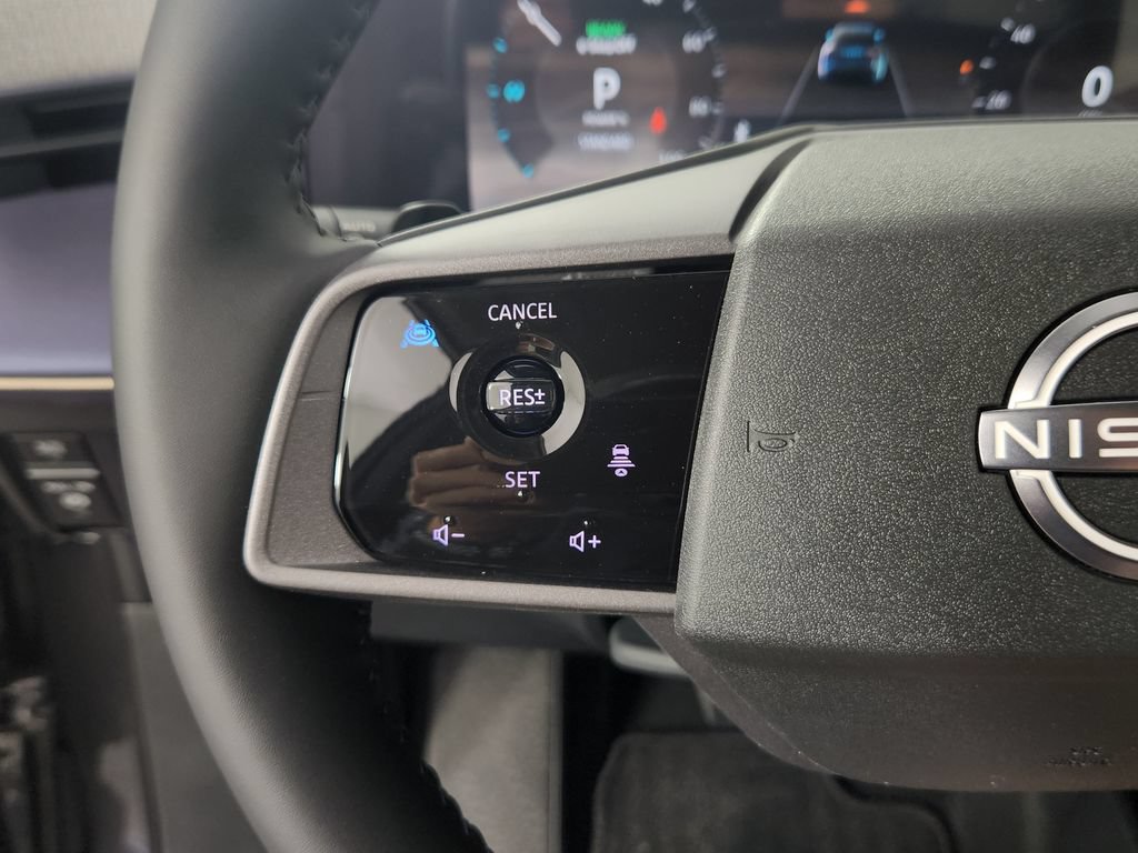 New 2026 Nissan Leaf SV+ w/ Illuminated Package FWD image 24