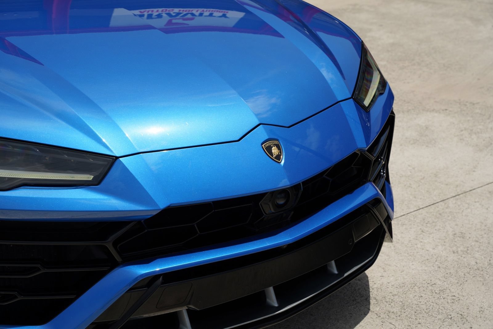 Used 2020 Lamborghini Urus AWD/4WD image 8