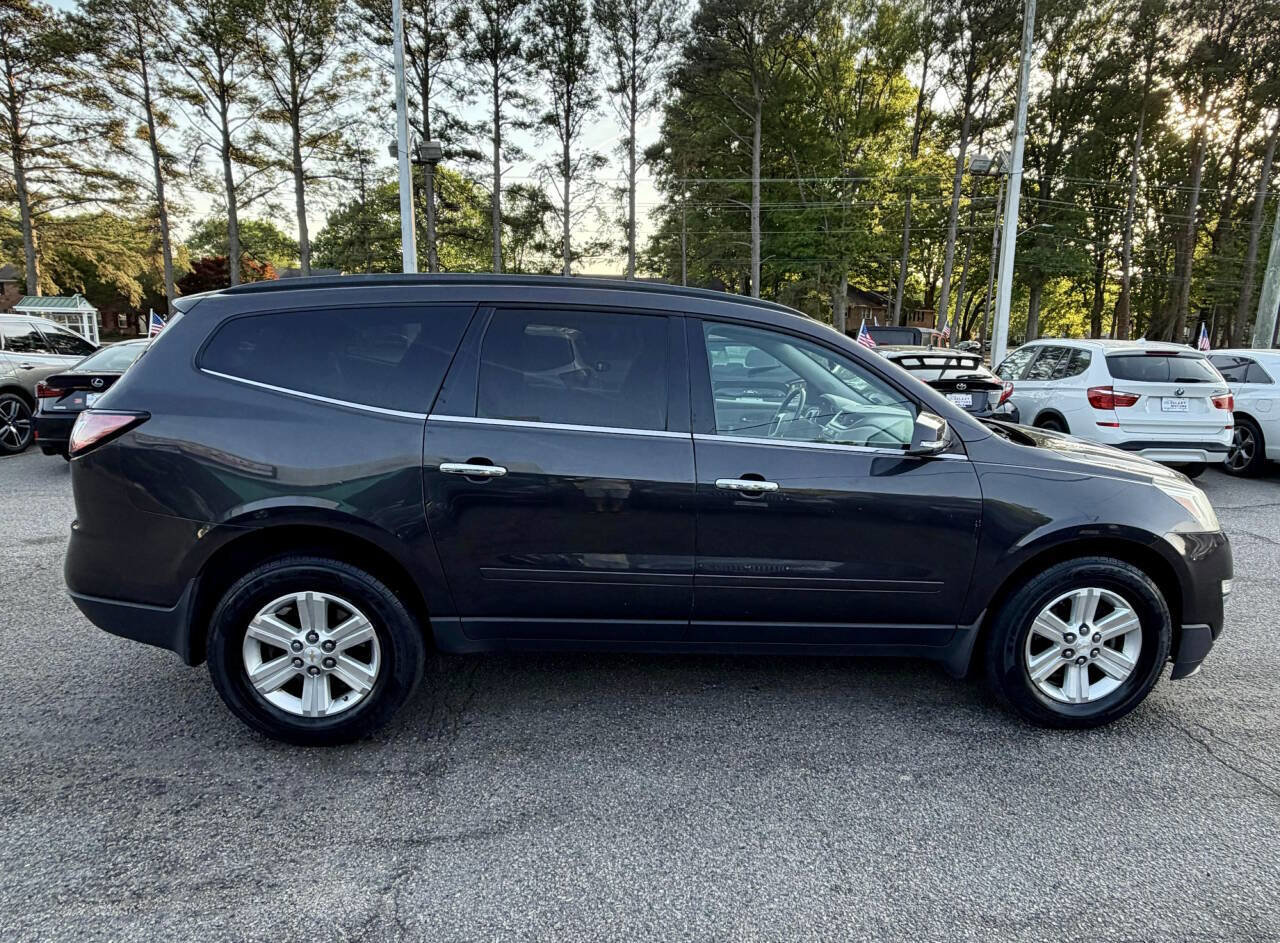 Used 2014 Chevrolet Traverse LT AWD/4WD image 20