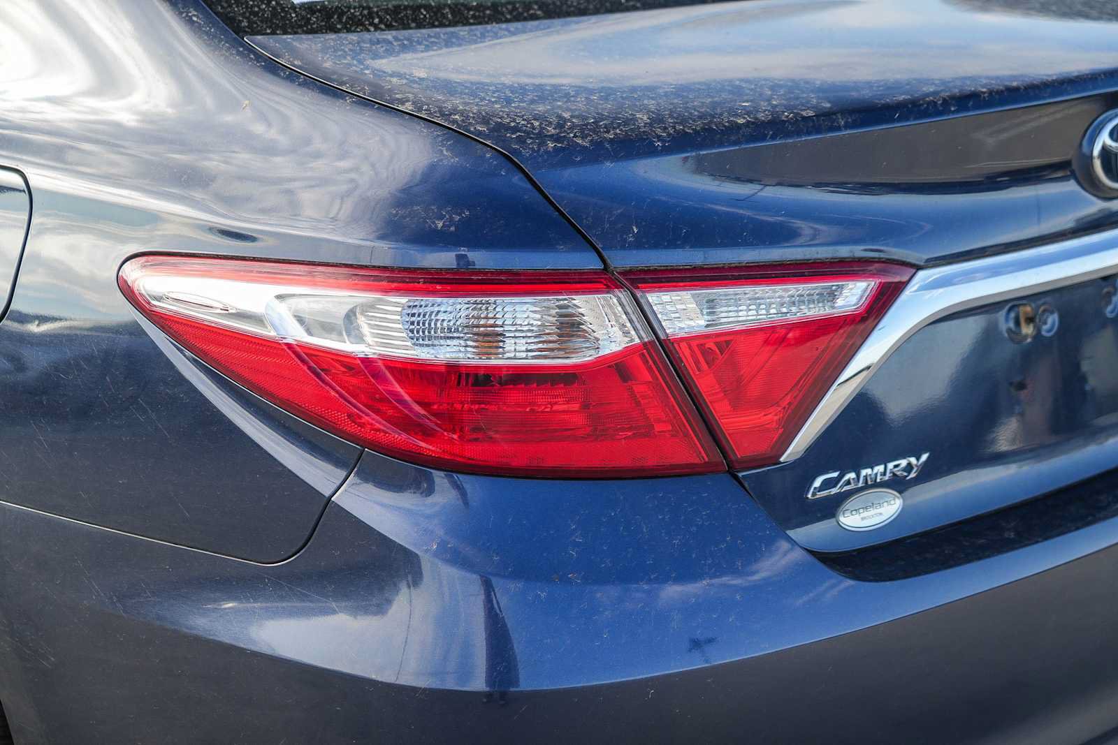 Used 2017 Toyota Camry XLE w/ Convenience Package FWD image 9
